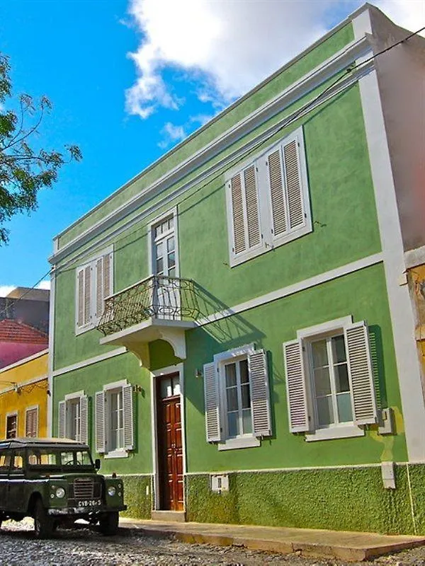 מלון מינדלו Casa Colonial בית הארחה